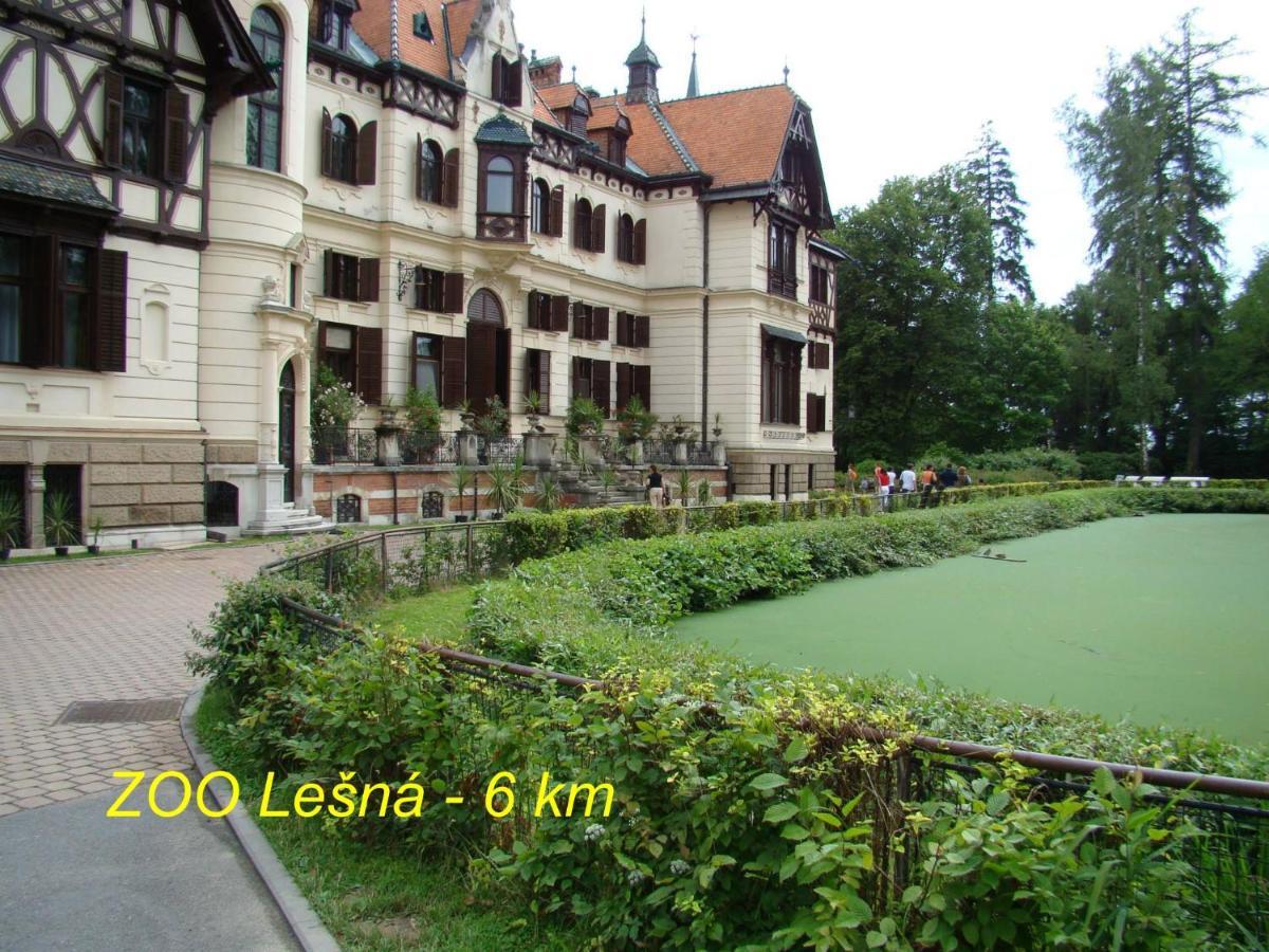Retro Vila Vendégház Slušovice Kültér fotó